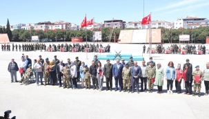 Cakı gibi asker oldular