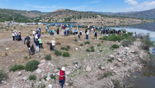 Çevre temzliğine katılan 500 gönüllü 4.5 ton çöp topladı