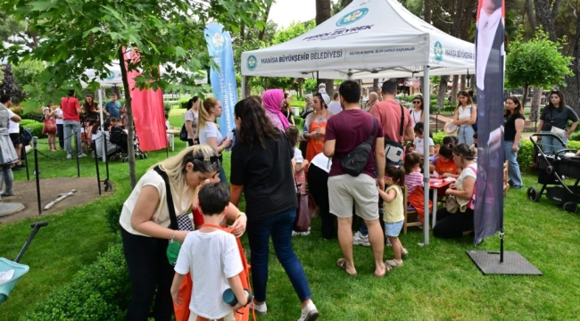 "çocuklara özel yaratıcı atölyeler''etkinliğinde çoçuklar doyasıya eğlendi