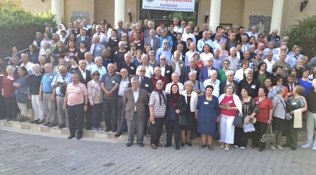 Demirci öğretmen okulu mezunları 50 yıl sonra buluştu