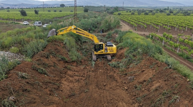 Dereler temizlendi taşkından zarar gören binlerce dönüm arazi koruma altına alındı
