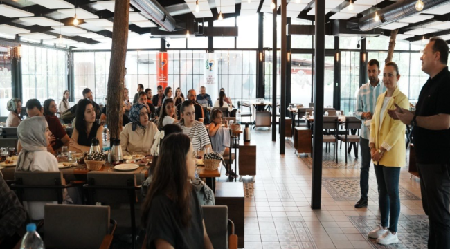 Eczacılar Akhisar'da buluştu