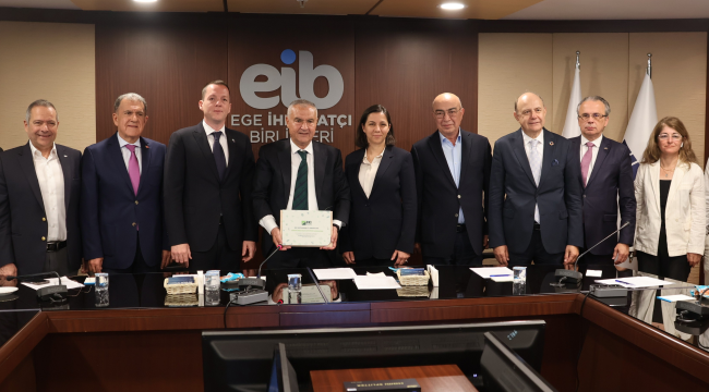 Ege kuru meyve ve mamulleri ihracatçıları birliği,İspanya'dan ödülle döndü