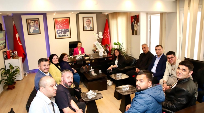 Gökçeöreni sevenler derneği yönetimi başkan Özalper'i ziyaret etti