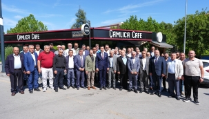 Halk otobüsü esnafından başkan Zeyrek'e ''siz gelmeseydiniz belki de biz bu işi bırakacaktık"övgüsü