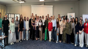 İki eğitimle eczacılar bilgilendirildi