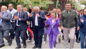 İşçiler taleplerini haykırdı