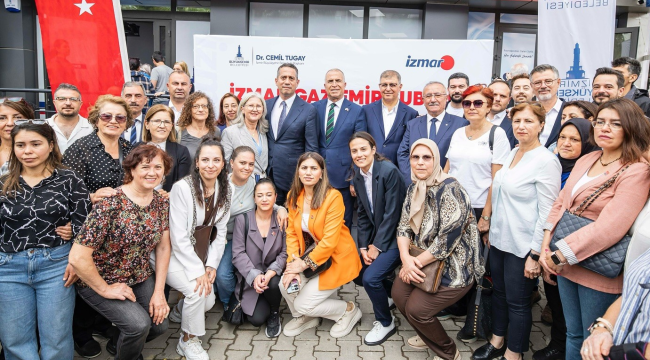 İZMAR marketin üçüncü şubesi Gaziemir'de hizmete açıldı