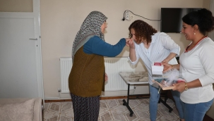 Kula'da şehit annelerinin anneler günü kutlandı