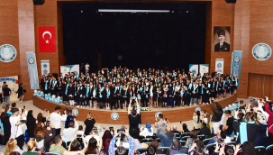 Muhteşem mezuniyet töreni