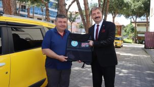 Özel oto koltuk organizerleri dağıtıldı