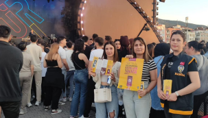 Polisin kadına el kalkmaz broşür dağıtımı sürüyor