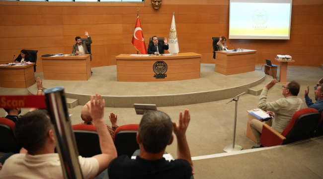Saldırıyı kınayan başkan Dutlulu''Özel'in Manisa'dan olması çok özel bir şeydir. Bizde ayrı yeri vardır''