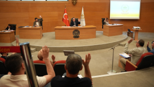 Saldırıyı kınayan başkan Dutlulu''Özel'in Manisa'dan olması çok özel bir şeydir. Bizde ayrı yeri vardır''