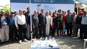 Salihli'de çitfçilere damla sulama eğitimi