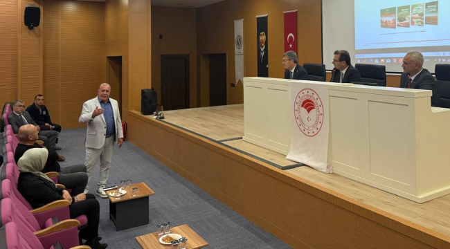 Sanayicilerle tarımda sözleşmeli üretim masaya yatırıldı