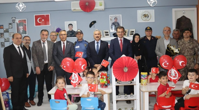 Şehitlerin adı kütüphanede ve ana sınfında yaşayacak