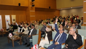 Şenay'' ihracat pazarlarımızı korumakta büyük zorluk yaşıyoruz''