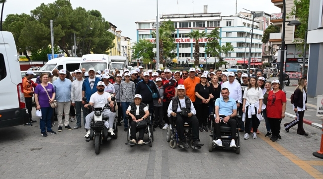 Soma'da engelliler haftası özel yürüyüş