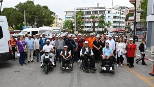 Soma'da engelliler haftası özel yürüyüş