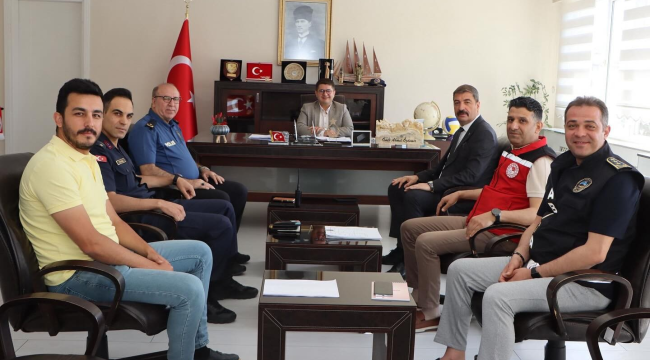 Toplantıda sokak hayvanlarının yaşam koşulları ele alındı