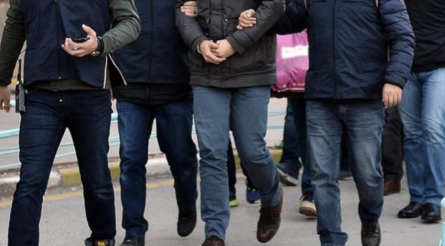 TSK'da FETÖ operasyonu: 63 muvazzaf askerden 56'sı yakalandı