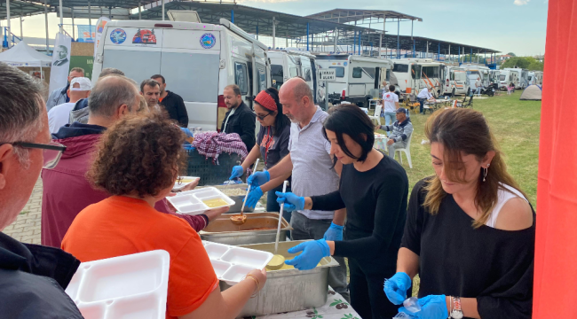 150 doğa sever ortaköyde buluştu