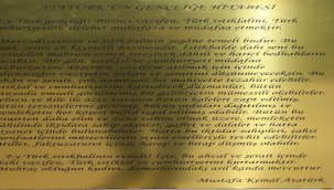 Ahmetli belediyesi yıpranan ve eskiyen"gençliğe hitabe" metni yeniledi