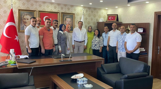 AKP Manisa il başkanı Turgut STK başkanlarıyla görüştü