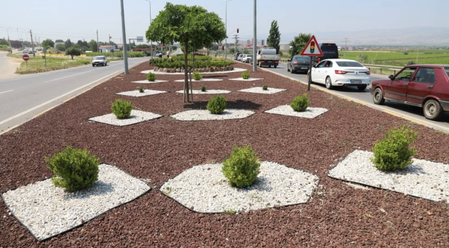 Alaşehir belediyesi tıkır tıkır çalışıyor teker teker tamamlıyor