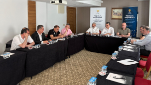 Başkan Turgut Ege bölgesi il başkanları toplantısına katıldı