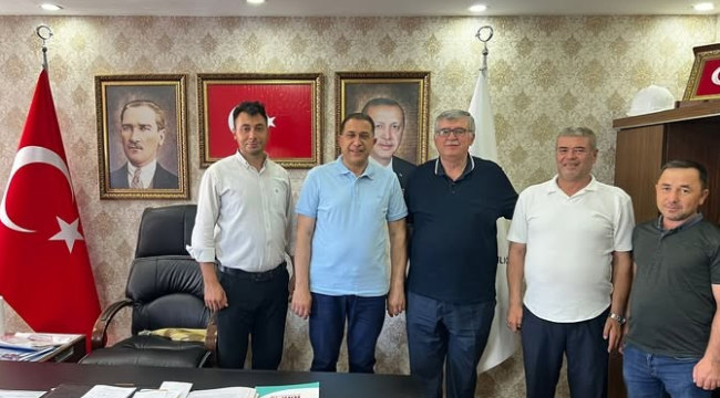 Başkan Turgut muhtarlarla görüştü
