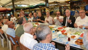 Dualar Ferdi Zeyrek için