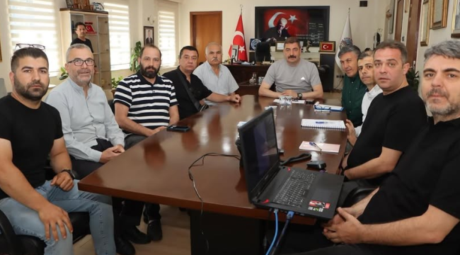 Düğün salonu işletmecileri başkan Dönmez'i ziyaret etti