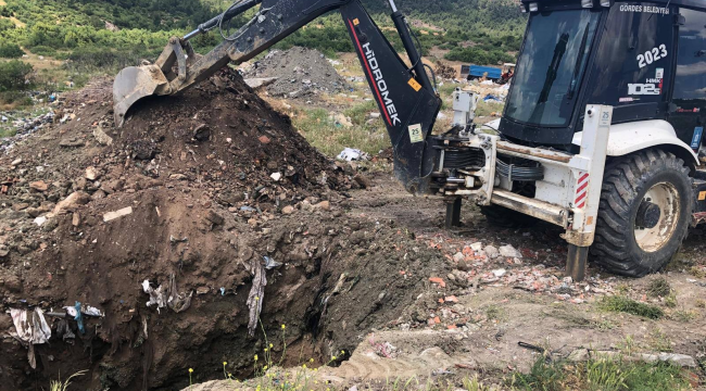 Gördes'de kurban çukurları kazıldı