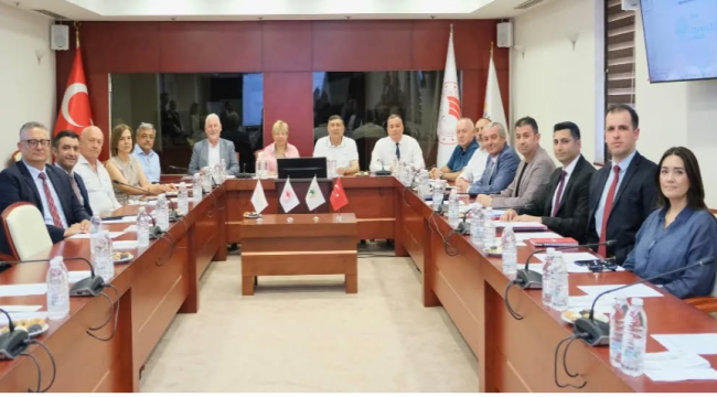  İTTM genel kurul toplantısında Manisa'yı Şenay temsil etti