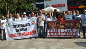 Manolya meydanında gezi anması