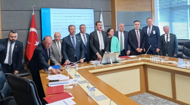 Meclis araştırma komisyonu toplantısına Özkasap'da katıldı