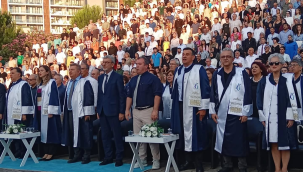 Mezuniyet törenine başkan Bilgin'de katıldı