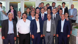 Muhtarları dinleyen başkan Zeyrek''muhtar her zaman gelir,kapımız her zaman açık" 