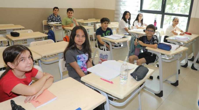 Öğrenciler hem öğreniyorlar hemde eğleniyorlar