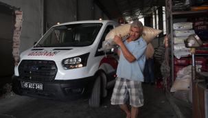 Yangından kaçırılan hayvanlar Akhisar hayvan pazarında