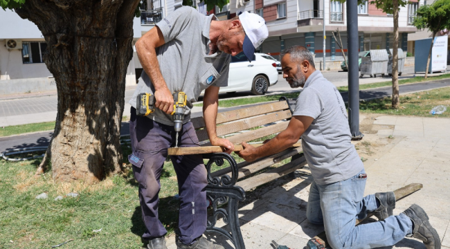 Yunusemre'de parklar elden geçiriliyor