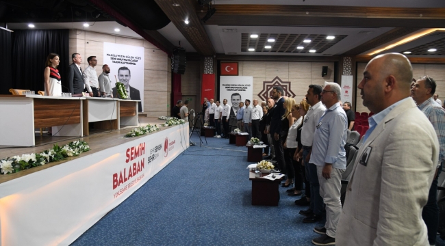 Zeyrek'ın adı millet çarşısı'na verildi