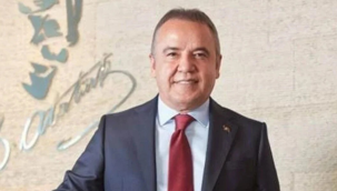 Antalya belediye başkanı Muhittin Böcek tutuklandı