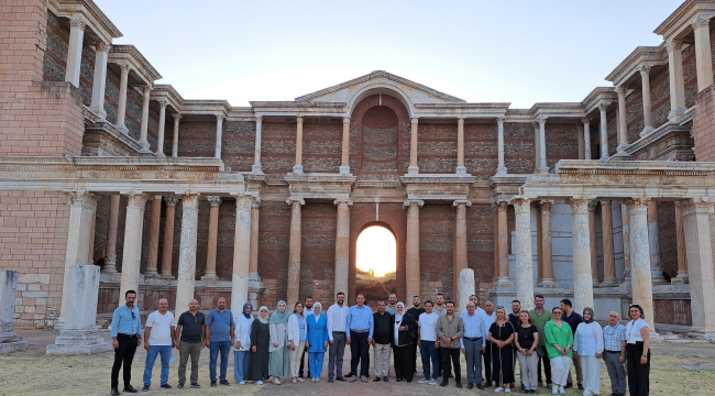 Başkan Turgut Sart antik kentini ziyaret etti