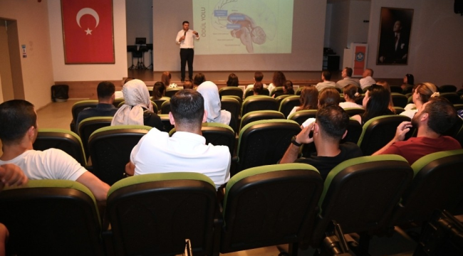 Belediyeden "bağımlılığı fark et!'' semineri