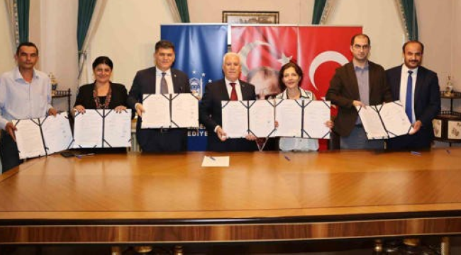 Bursa'da Büyükşehir'de toplu sözleşme imzalandı