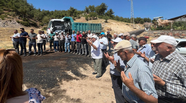 Dualar eşliğinde Karaağaç ve Yakaköy yolu asfaltlanıyor