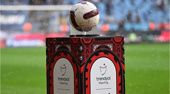 Fikstür çekimi tamamlandı:Beşiktaş,Galatasaray deplasmanda Fenerbahçe içeride oynayacak